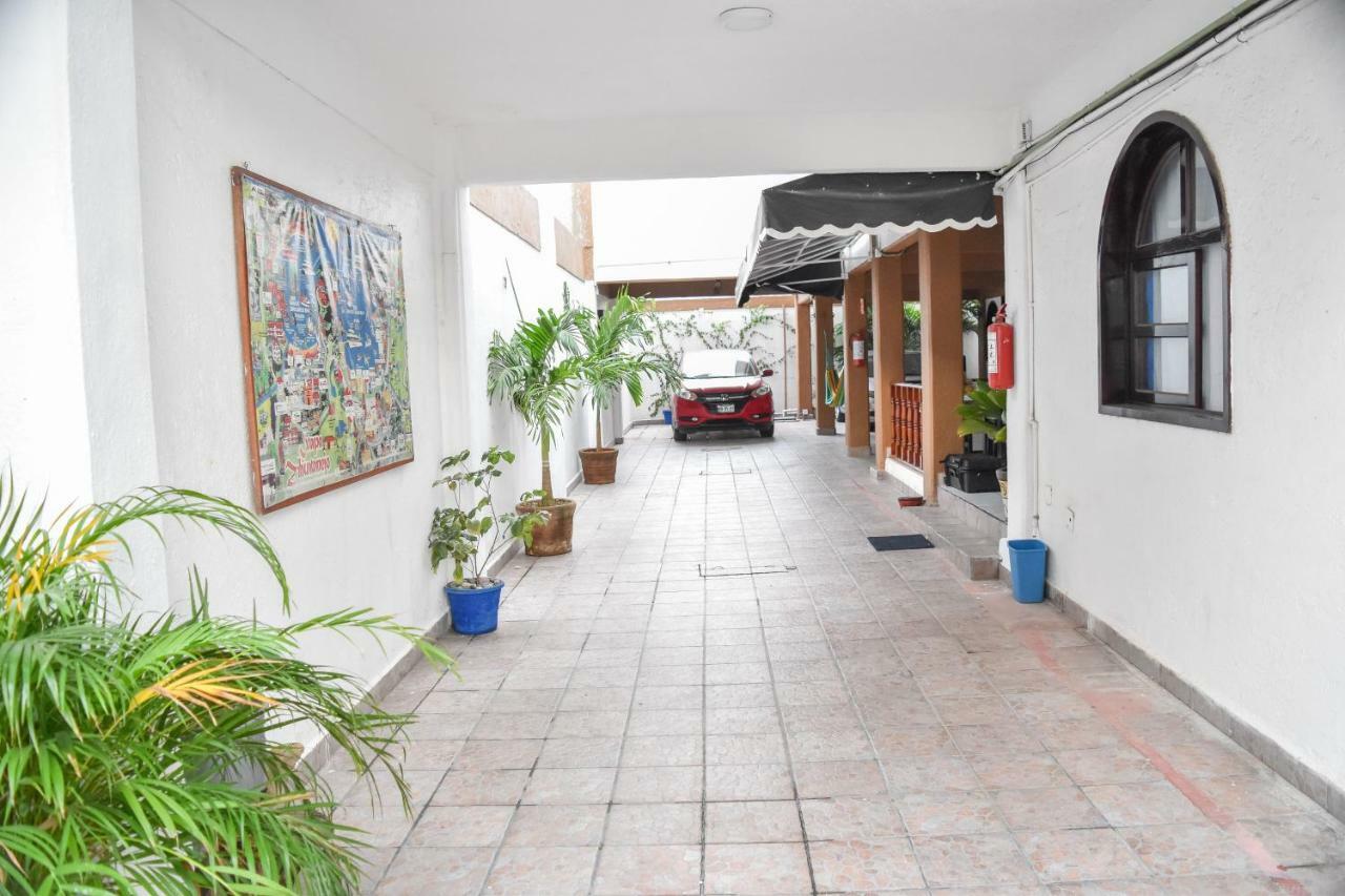 Hotel Gaby Inn Zihuatanejo Exteriör bild